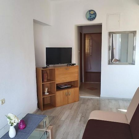 Apartman Dusanka Jovic Makarska Buitenkant foto